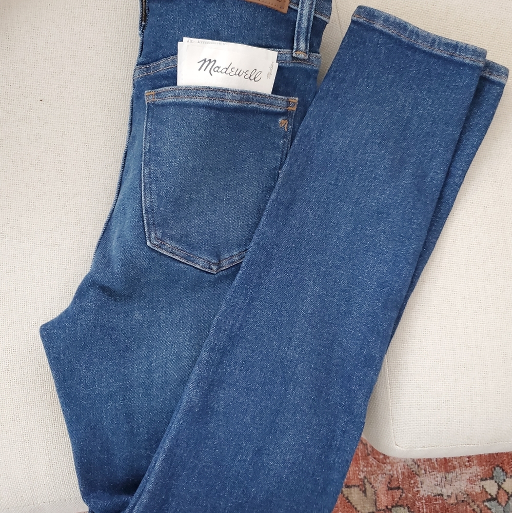 NEW Madewell 10" high rise skinny w/magic pockets